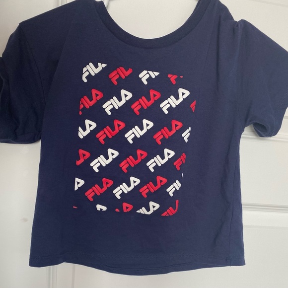 Fila tee shirt fits Women’s XXS or Girls size 8. Never been worn out! - Picture 2 of 4
